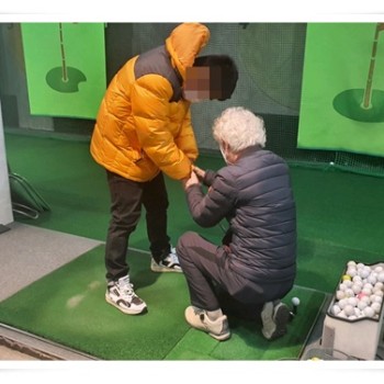 주간활동서비스-스크린골프 체험(2021.12.23.) 이미지